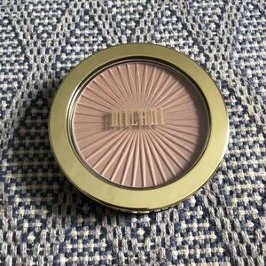 Very gently used, Milani Silky Matte Bronzing Powder in shade 02 Sun Kissed